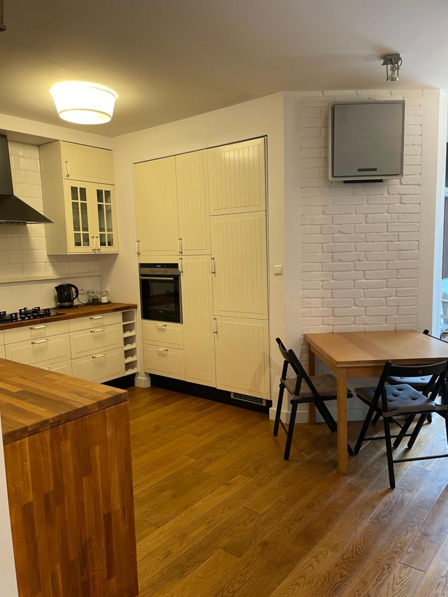 Family Apartment On Saska Kepa Varšava Exteriér fotografie